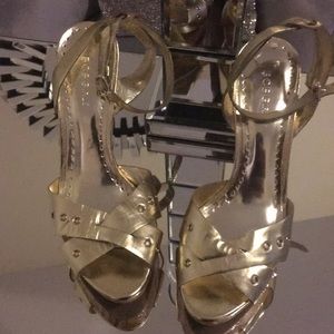 BCBG shoes GOLD